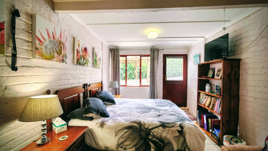 5 Bedroom Property for Sale in Old Place Western Cape